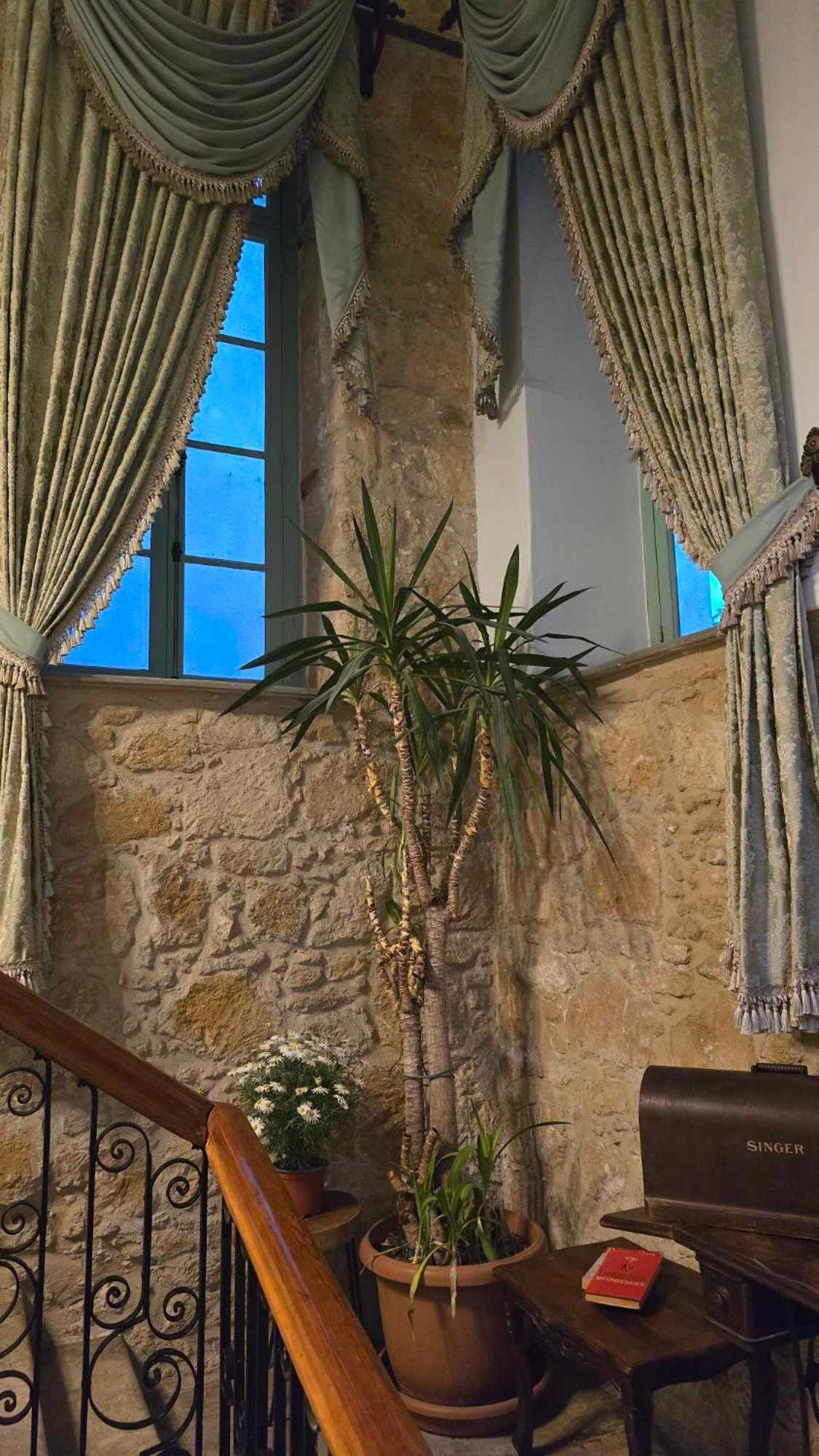 Hotel Valide Hanim Konak Nikosia Bagian luar foto