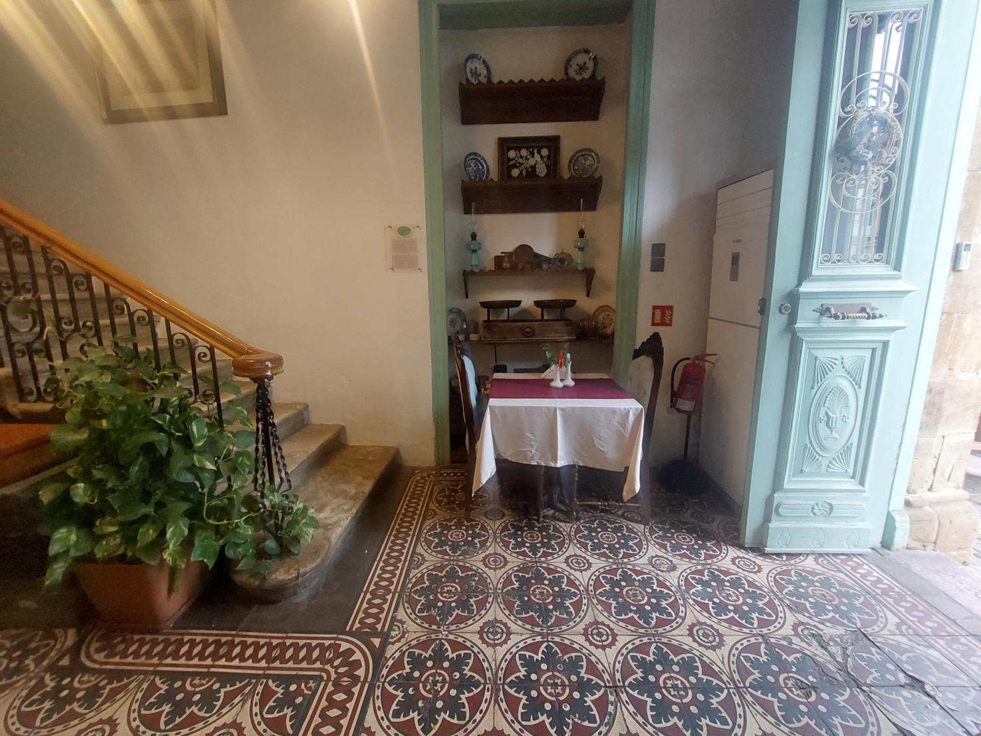 Hotel Valide Hanim Konak Nikosia Bagian luar foto