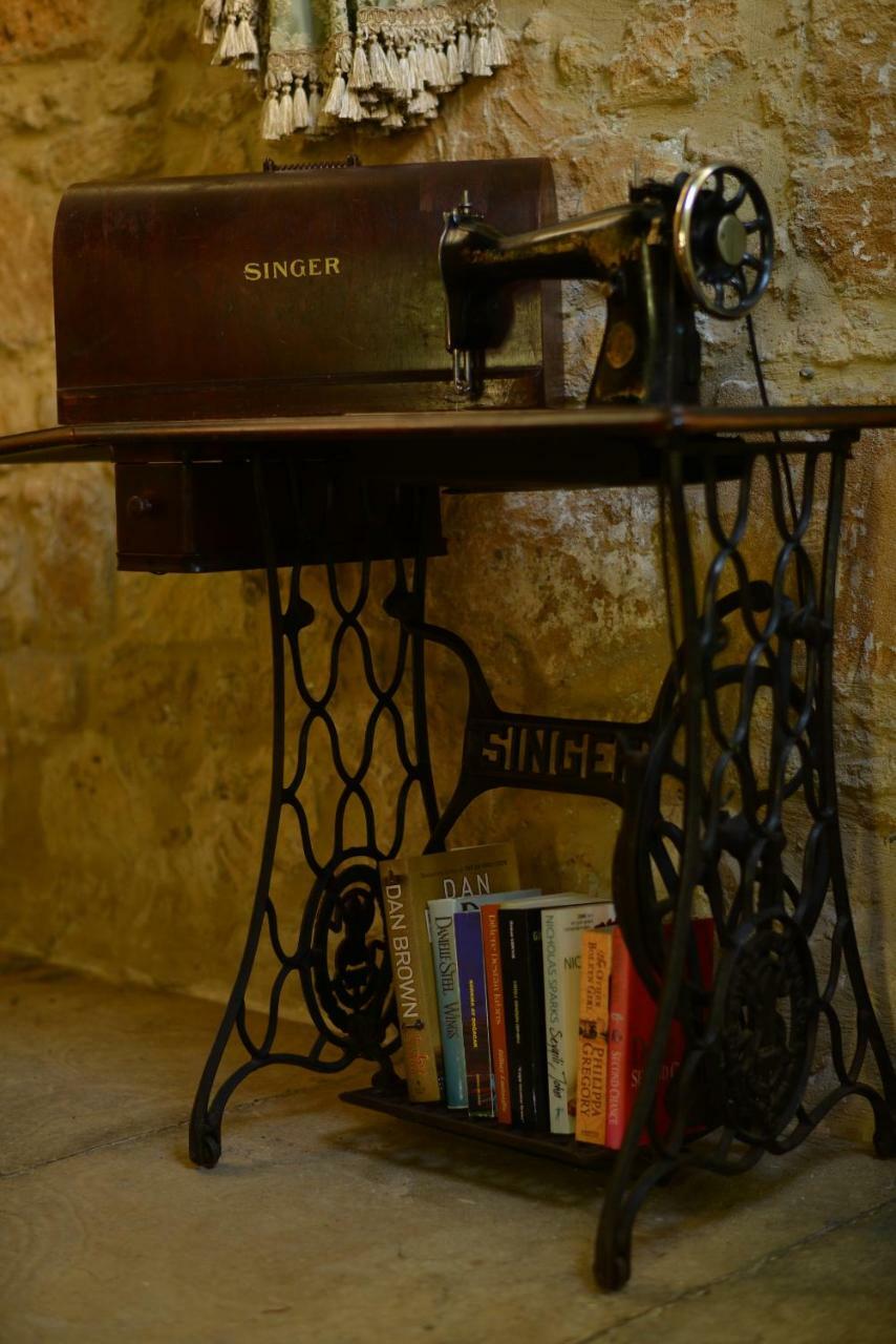 Hotel Valide Hanim Konak Nikosia Bagian luar foto
